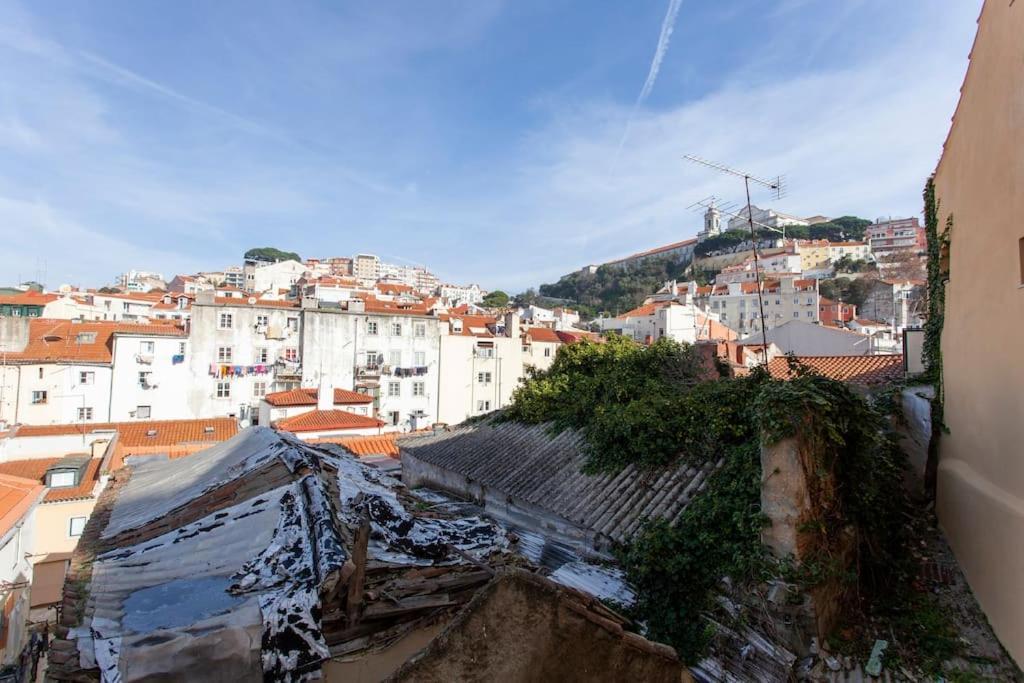 Apartamento Mouraria 2 - View From French Balcony & Smart Check-in Lisboa
